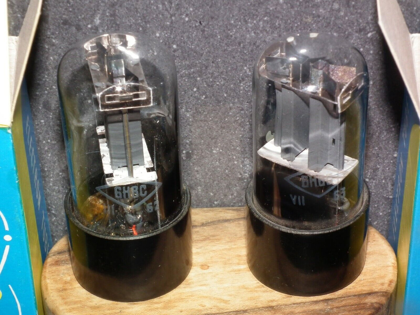 Platinum Matched Pair Foton 6SN7GT 6N8S NOS early 60s Tashkent Plant Great Sound