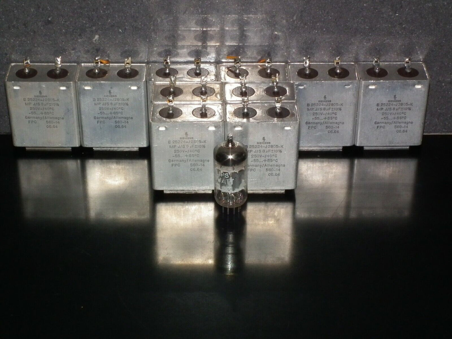 Two vintage Siemens PIO capacitors 8 uF / 250V Klangfilm tube audio West Germany