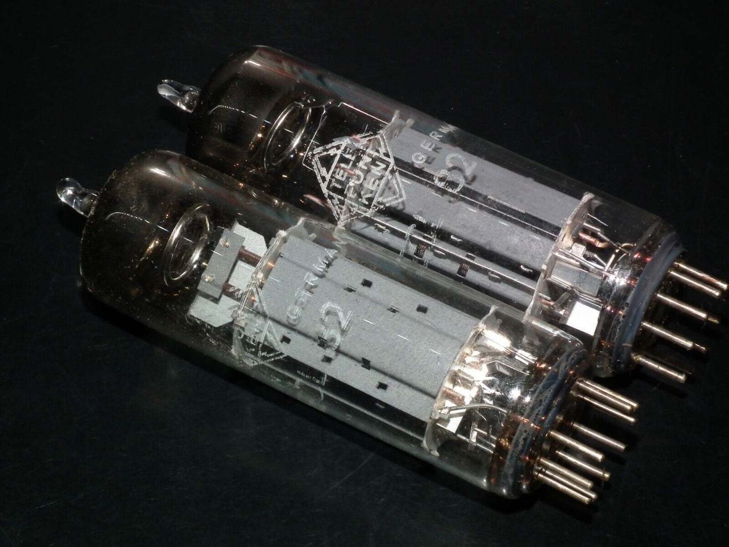 Pair (2 tubes) ECL82 Telefunken 6BM8 NOS NIB The same codes Diamond Bottoms