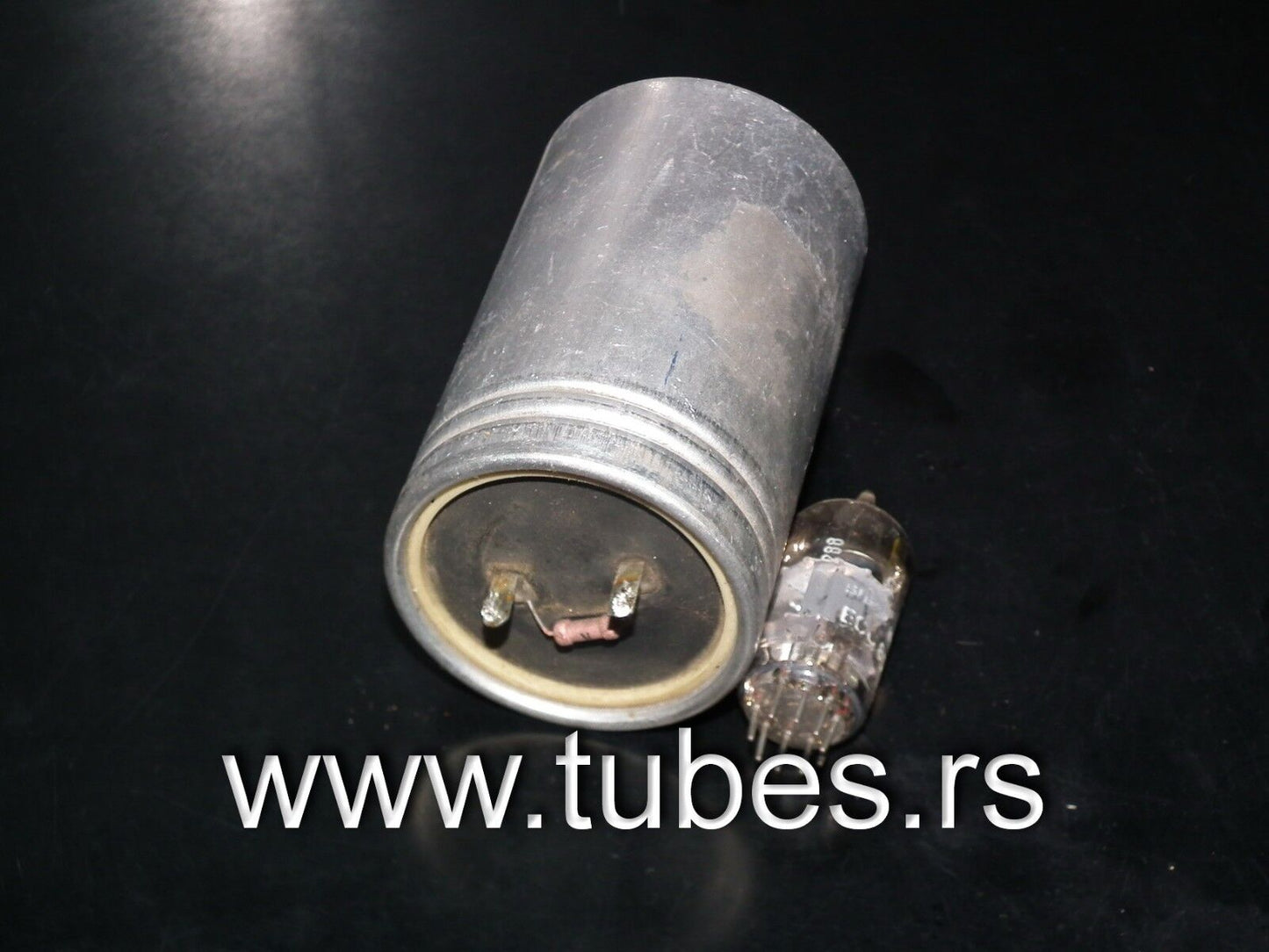 One vintage PIO RC capacitor 18uF 220V Made in Hungary in 80s