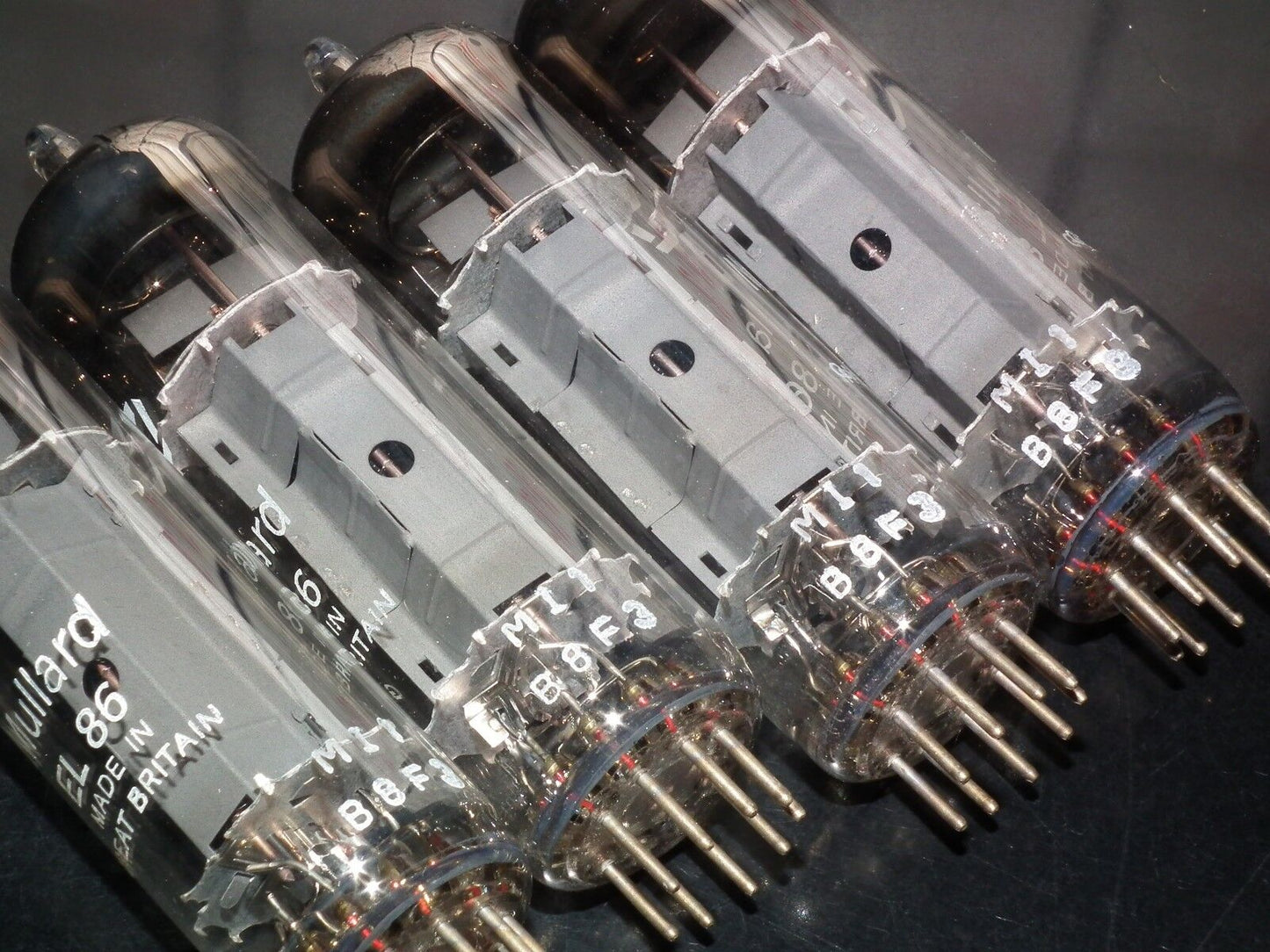 EL86 6CW5 Mullard Blackburn NOS NIB tube audio pentode