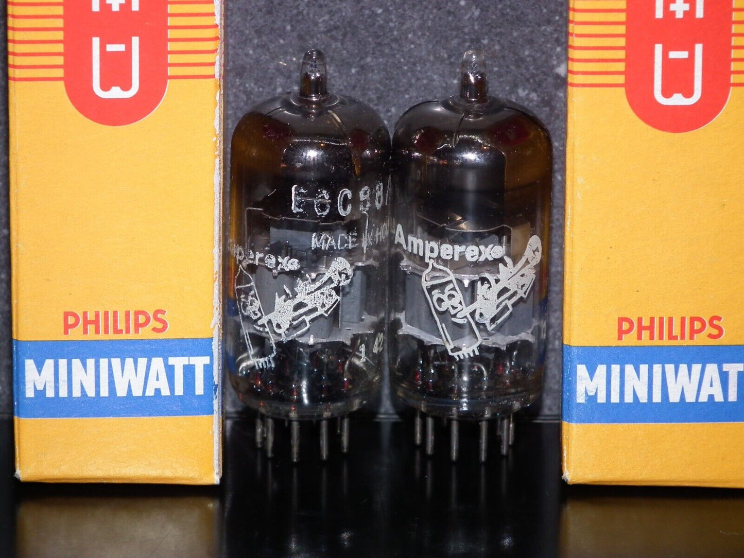 Platinum Matched Pair ECC88 Amperex Bugle Boy tested NOS Balanced sections