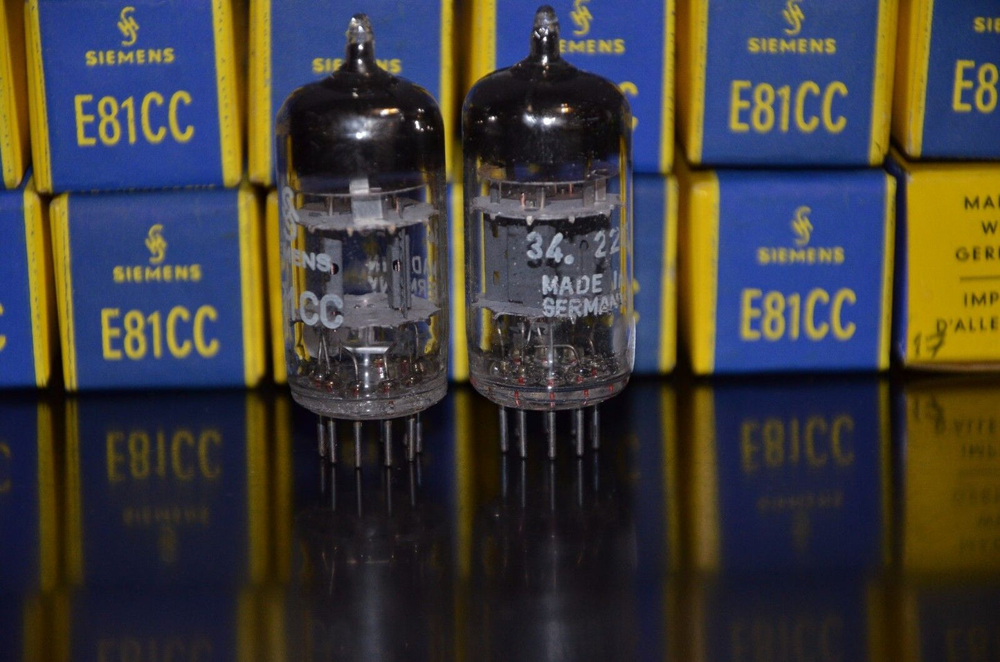 Siemens & Halske E81CC ECC801S 6201 ECC81 Matched pair triple mica West Germany