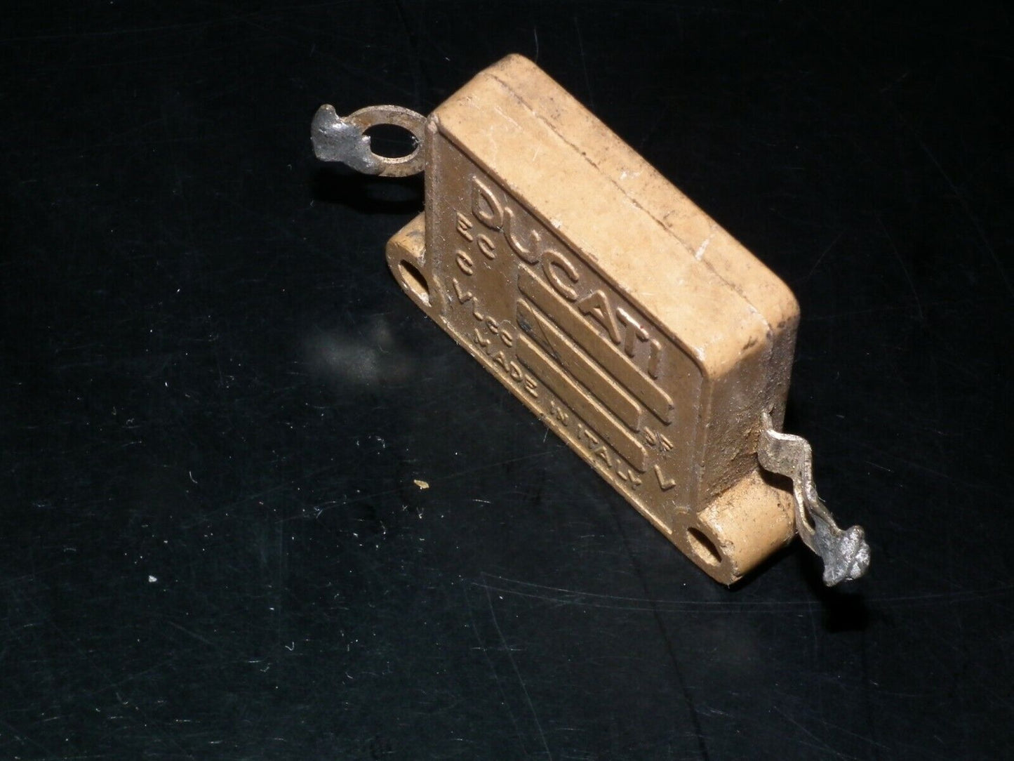 One vintage MICA capacitor 0.022uF 2400VDucati Italia 22nF 2.4KV Used Tested 100