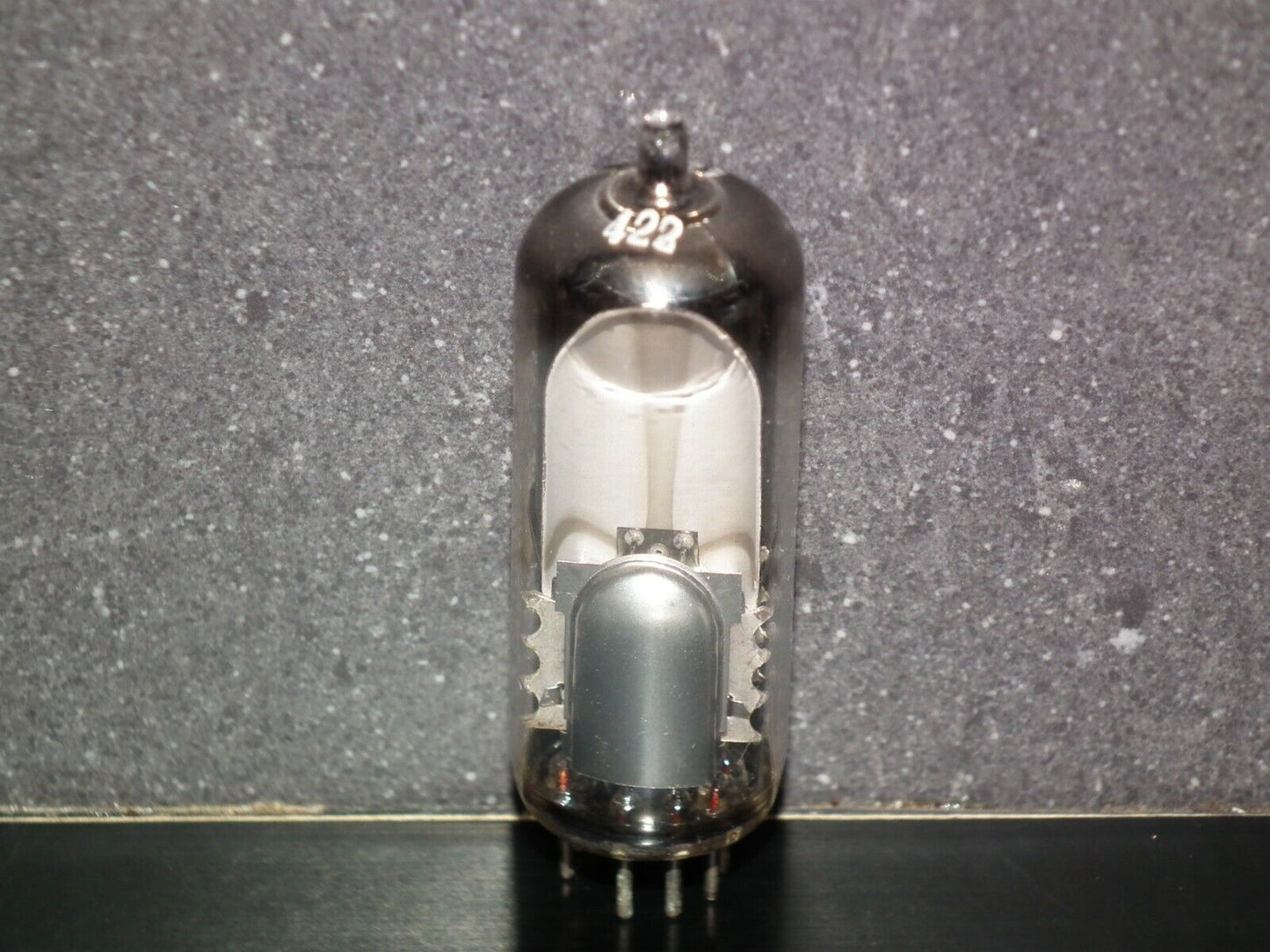 EM80 Valvo D Getter - TESTED - Bright Magic Eyes (1 pcs) 6BR5 6E1P