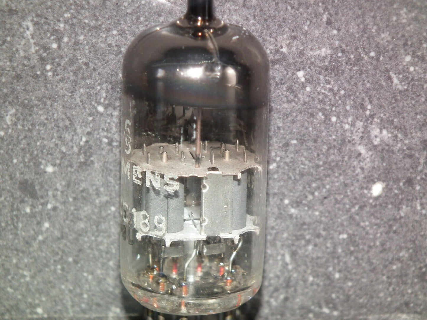 PCC189 Siemens 7ES8 Used, tested NOS, balanced sections, low noise