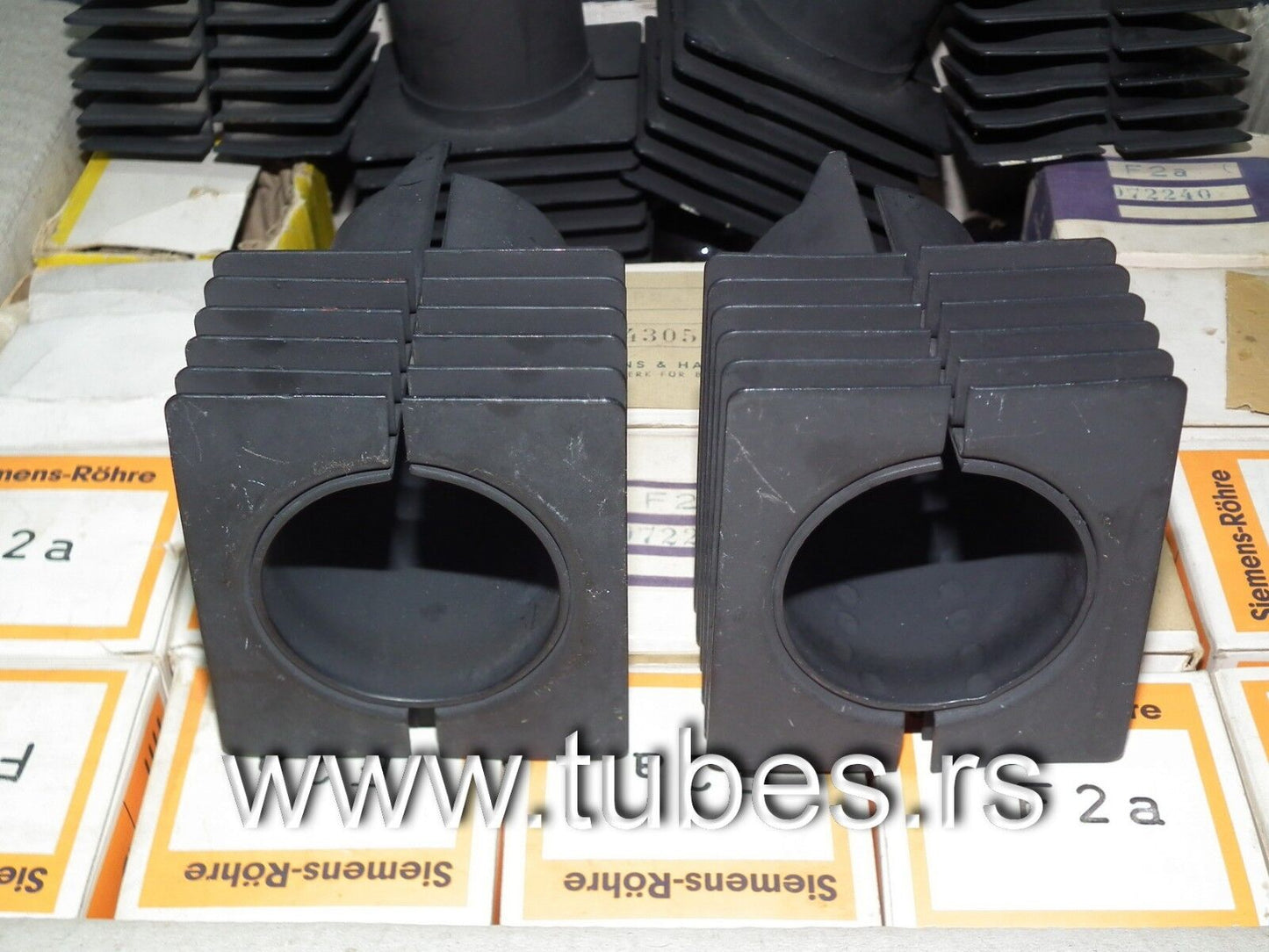 Two vintage original Siemens F2a F2a11 Cooling Wings Hi End tube Klangfilm amps