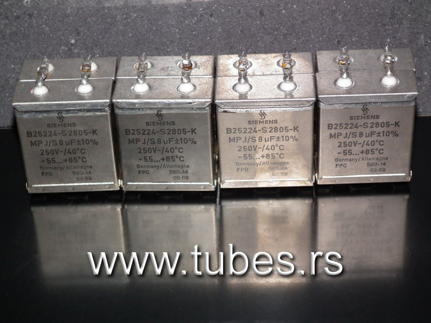 Two vintage Siemens PIO capacitors 8.0 uF / 250V Klangfilm tube audio