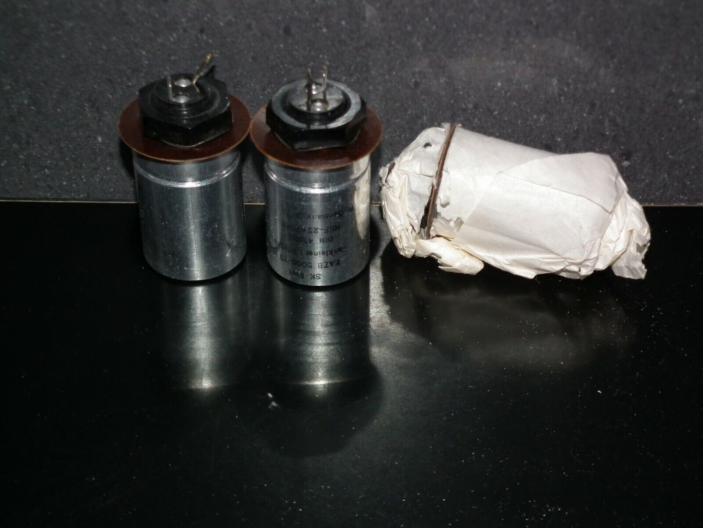 One vintage electrolytic capacitor SK Elyt 5000uF 16V NOS Made in West Germany