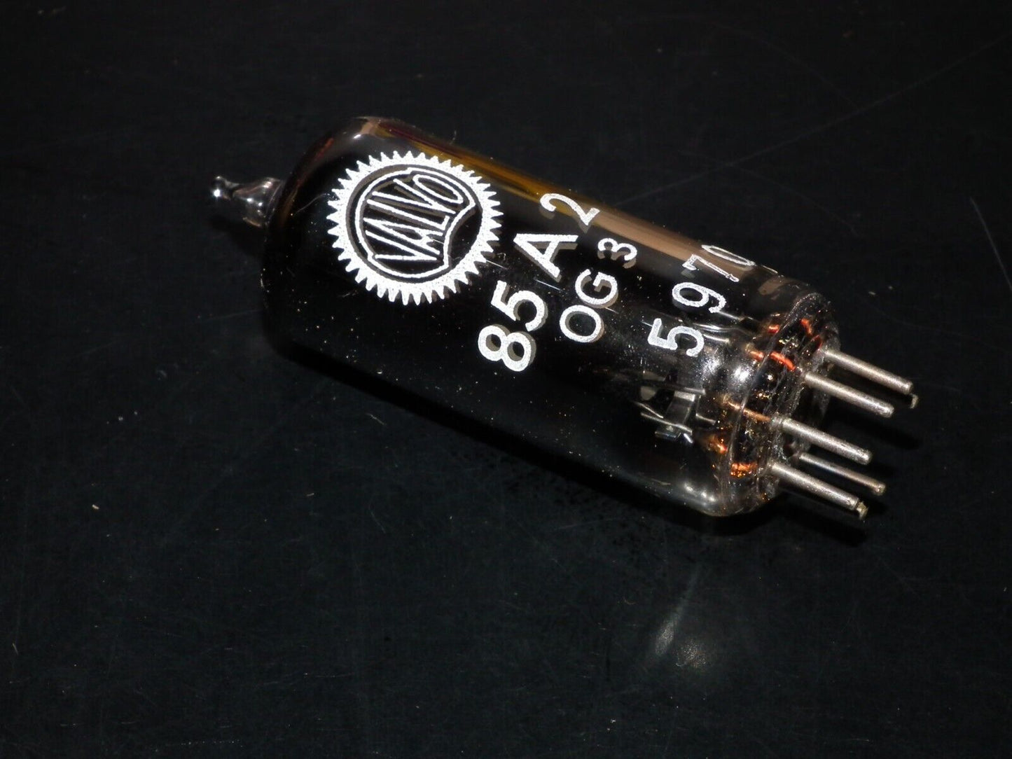 85A2 Valvo 0G3 OG3 NOS NIB Old Type