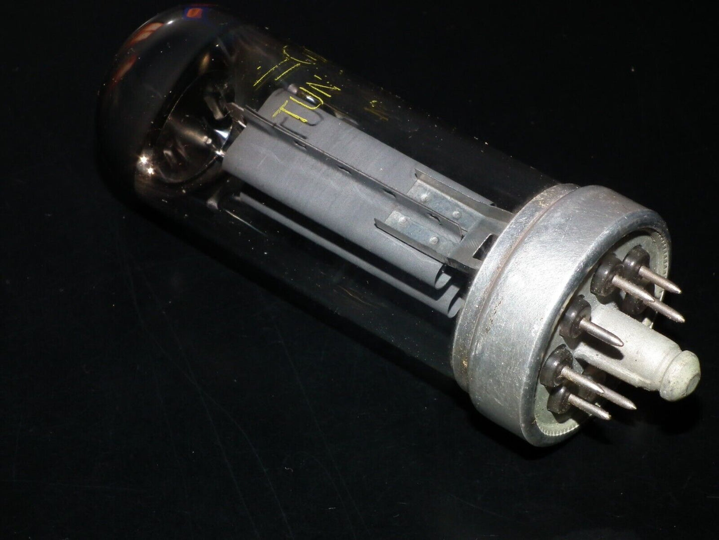 AZ21 Tungsram NOS NIB