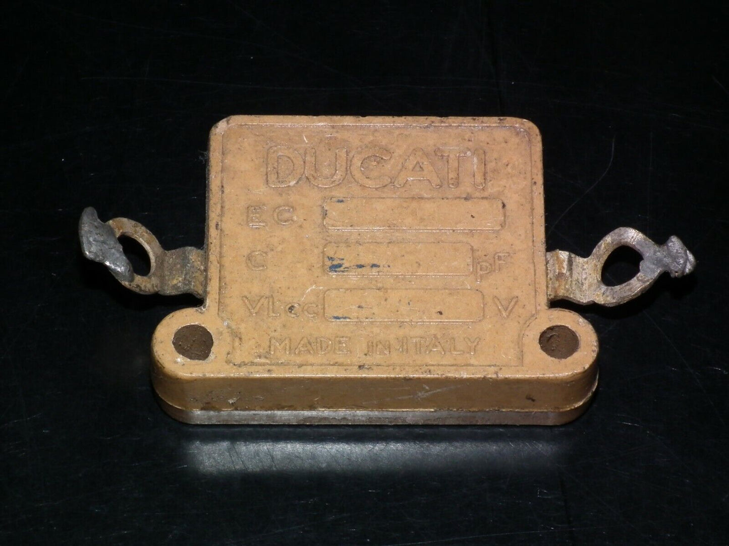 One vintage MICA capacitor 0.022uF 2400VDucati Italia 22nF 2.4KV Used Tested 100