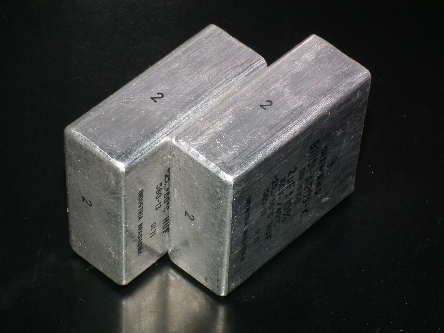 Two vintage Siemens PIO capacitors 2.0 uF / 250V Klangfilm tube audio 2mfd 250V