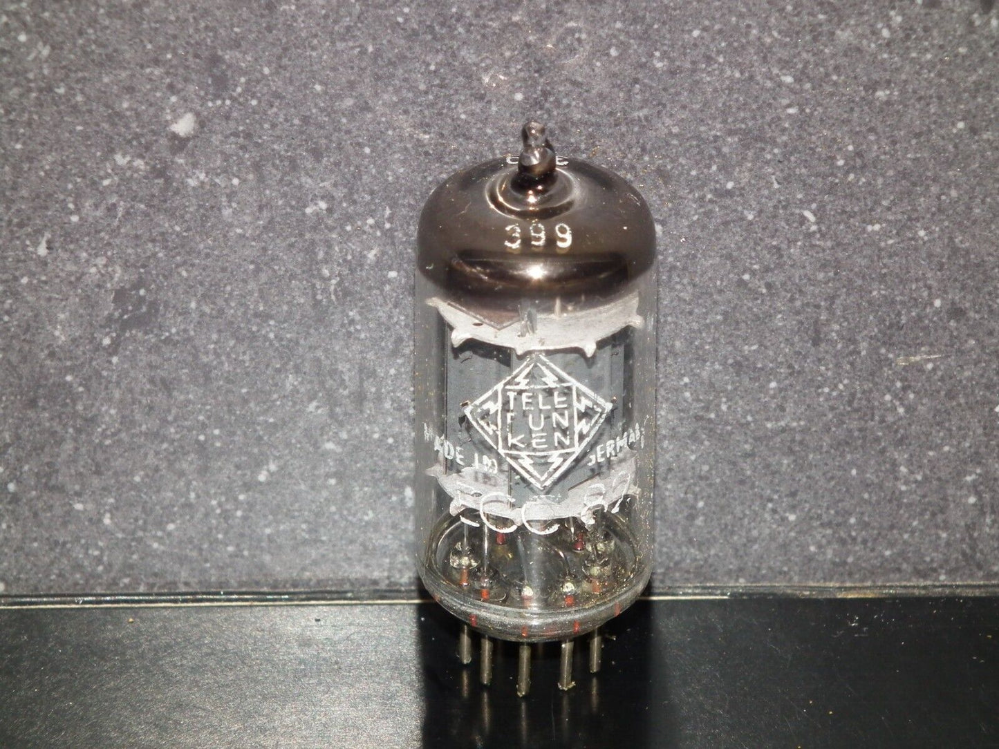 NOS ECC82 Telefunken 12AU7 Diamond Bottom Same Codes West Germany