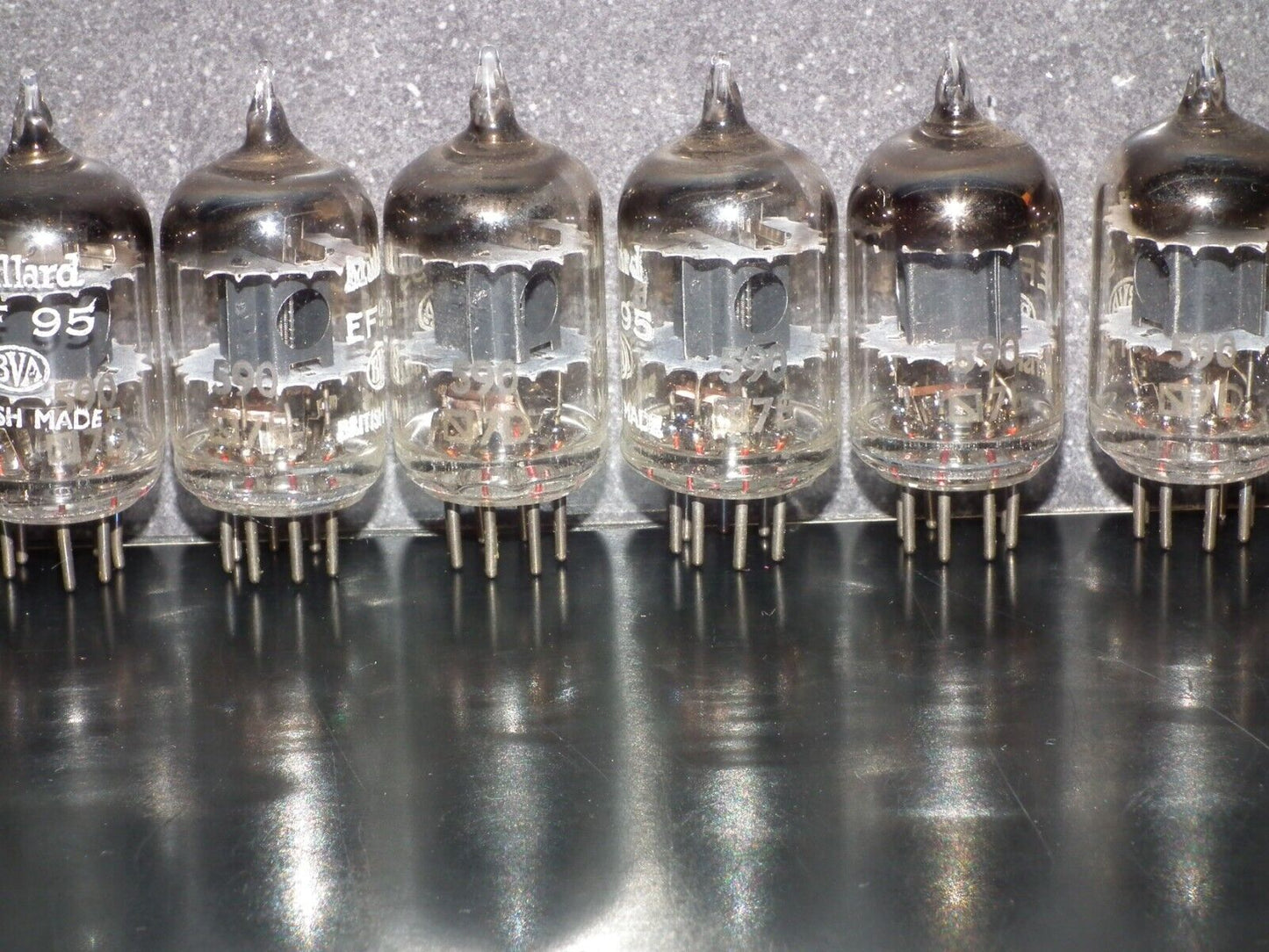 Matched Pair EF95 5654 6AK5W Mullard WHYTELEAFE Square Getter NOS Made in UK