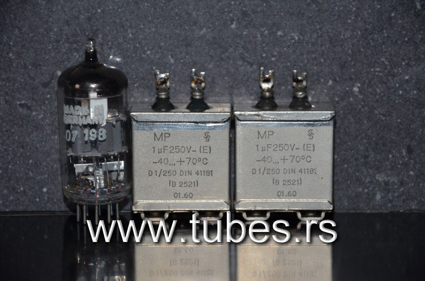 Two vintage Siemens PIO capacitors 1uF 250V Klangfilm - West Germany tube audio