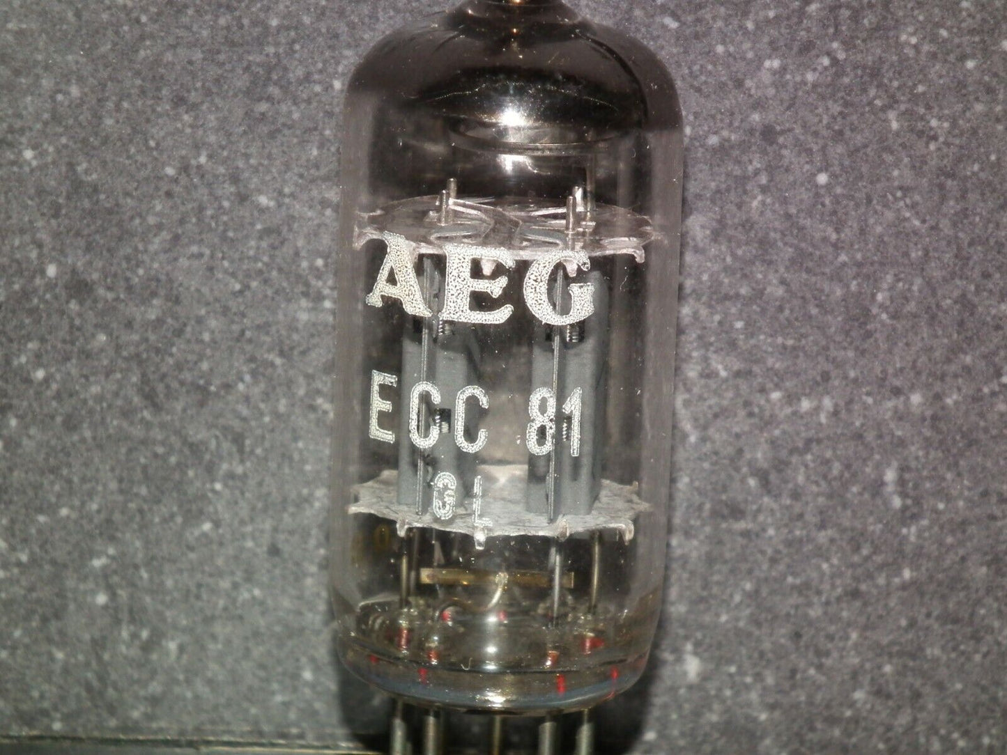 ECC81 12AT7 AEG Germany NOS NIB Telefunken smooth plates 17mm made by EI