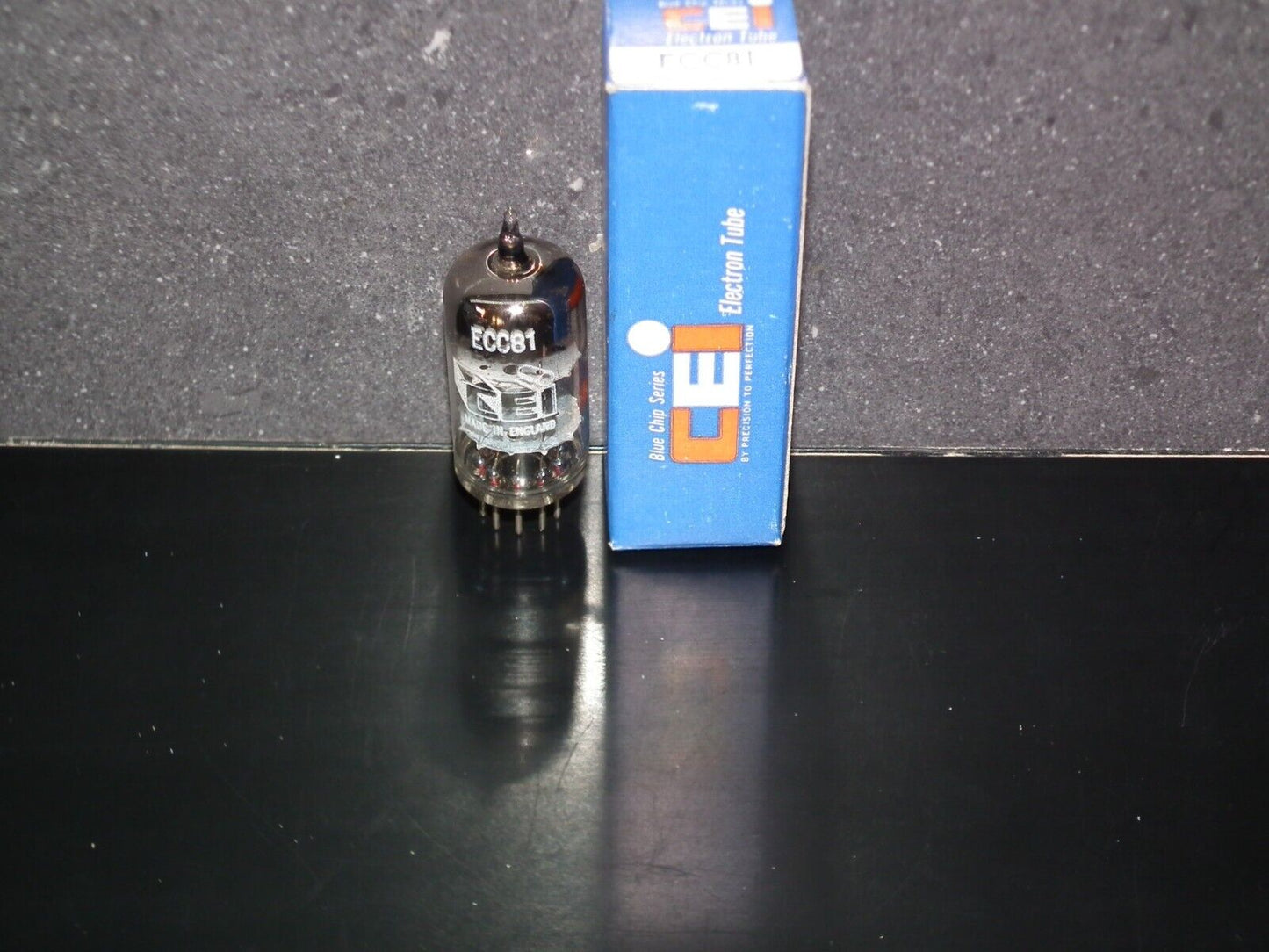 ECC81 CEI 12AT7 NOS NIB Black Anodes
