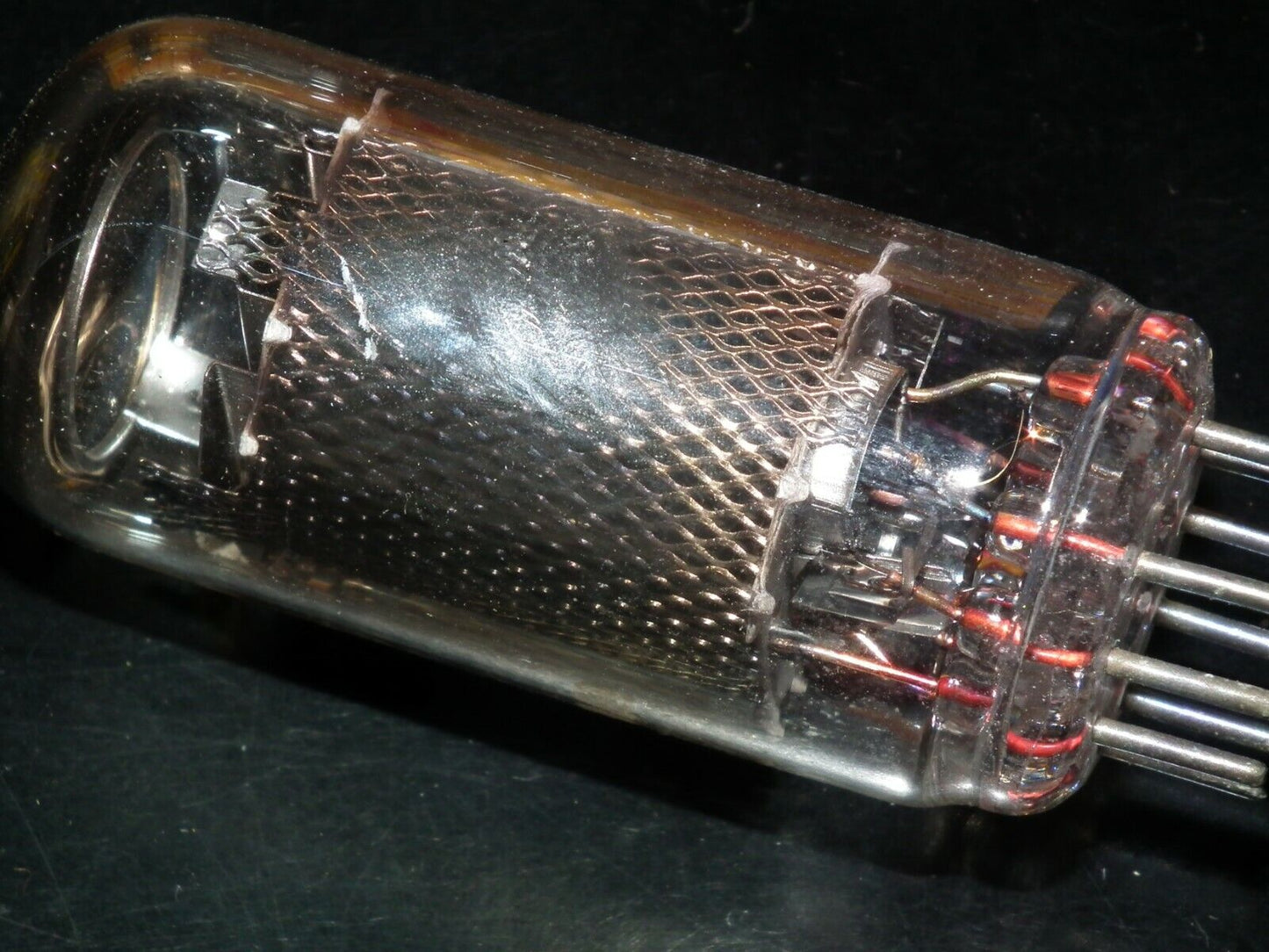EF89 EI Philips 6DA6 Radio Receiver Tube NOS NIB Old Europe tube radio from 60s