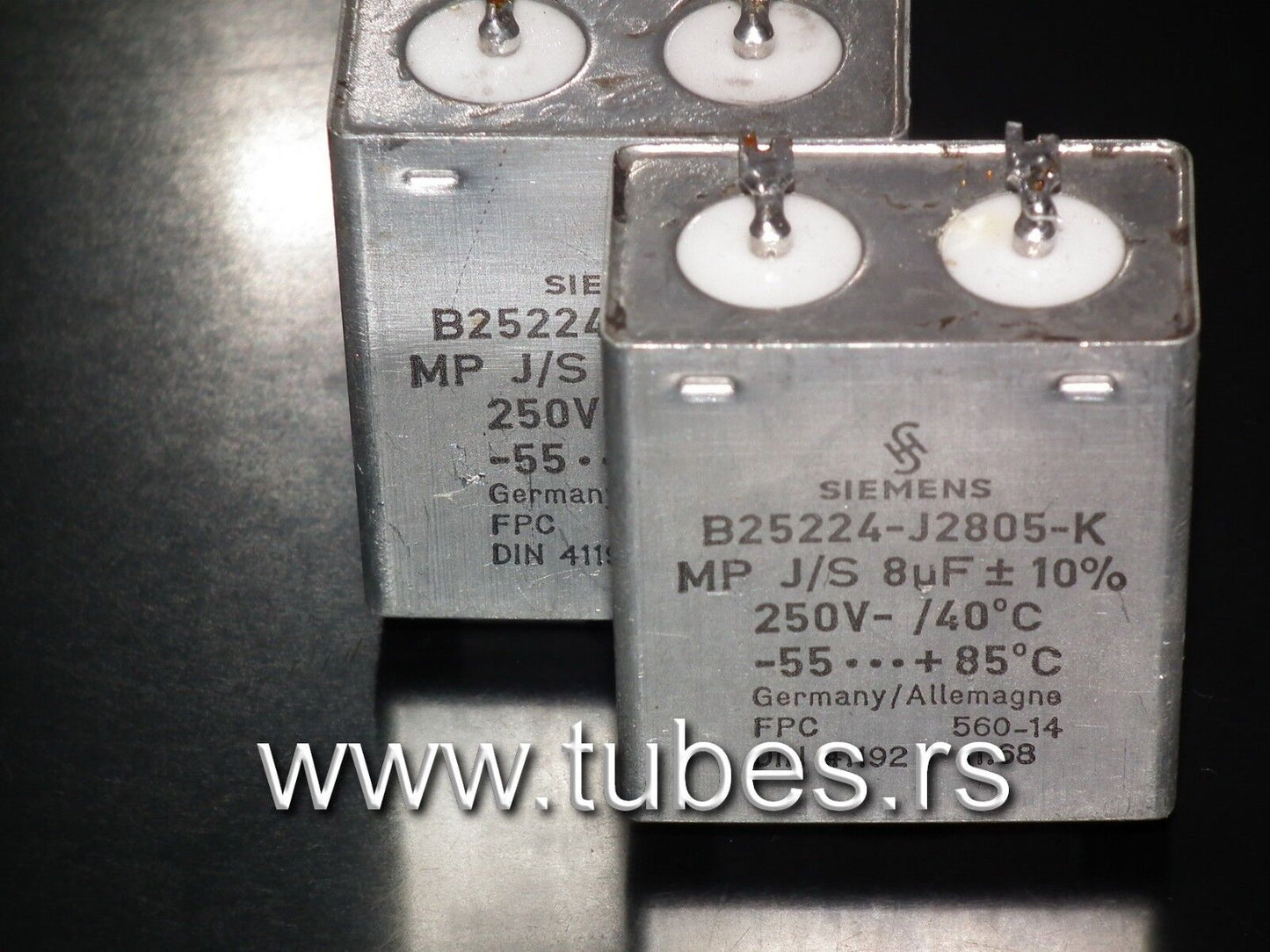 Two vintage Siemens PIO capacitors 8 uF / 250V Klangfilm tube audio West Germany