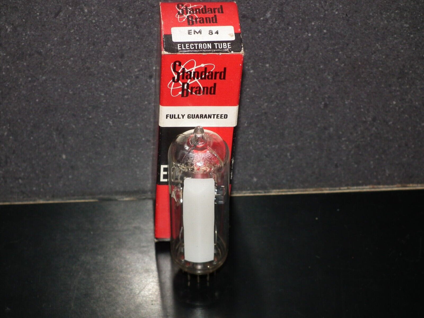 EM84 RSD Germany tuning eye tube Indicator NOS NIB