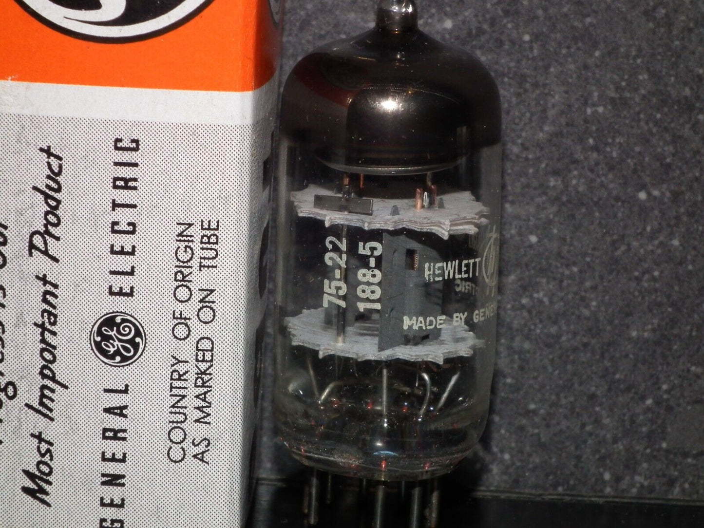 One 6201 GE 12AT7WB Rebranded HP tested 85% of NOS