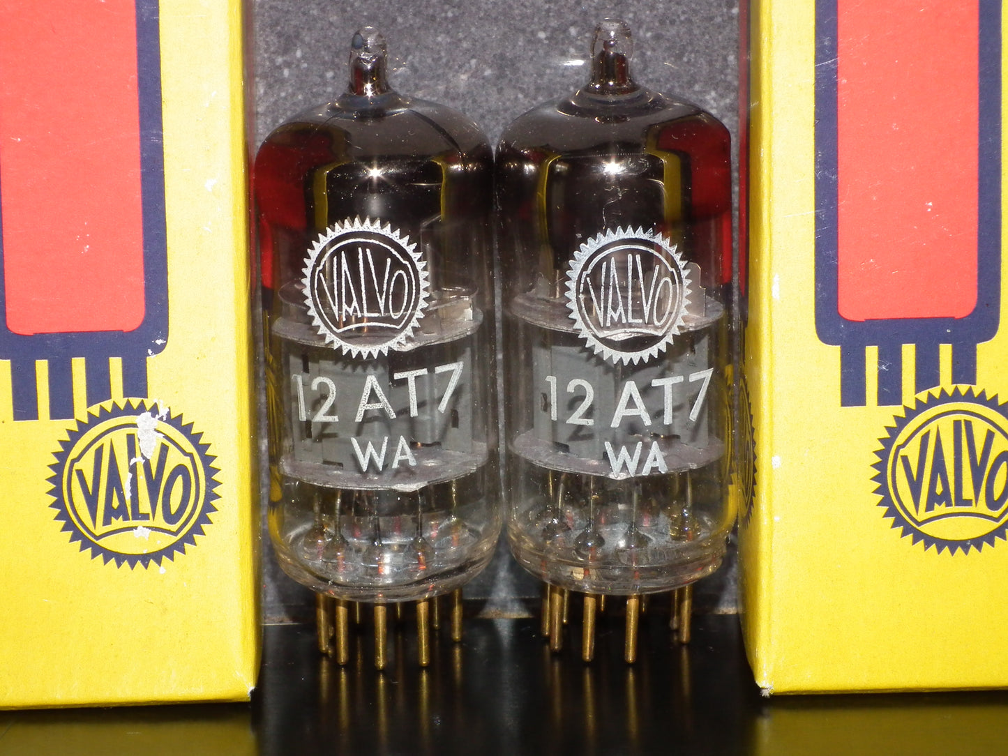 12AT7WA Valvo 6201 ECC81 NOS matched pair Pinched Waist Codes On Stem