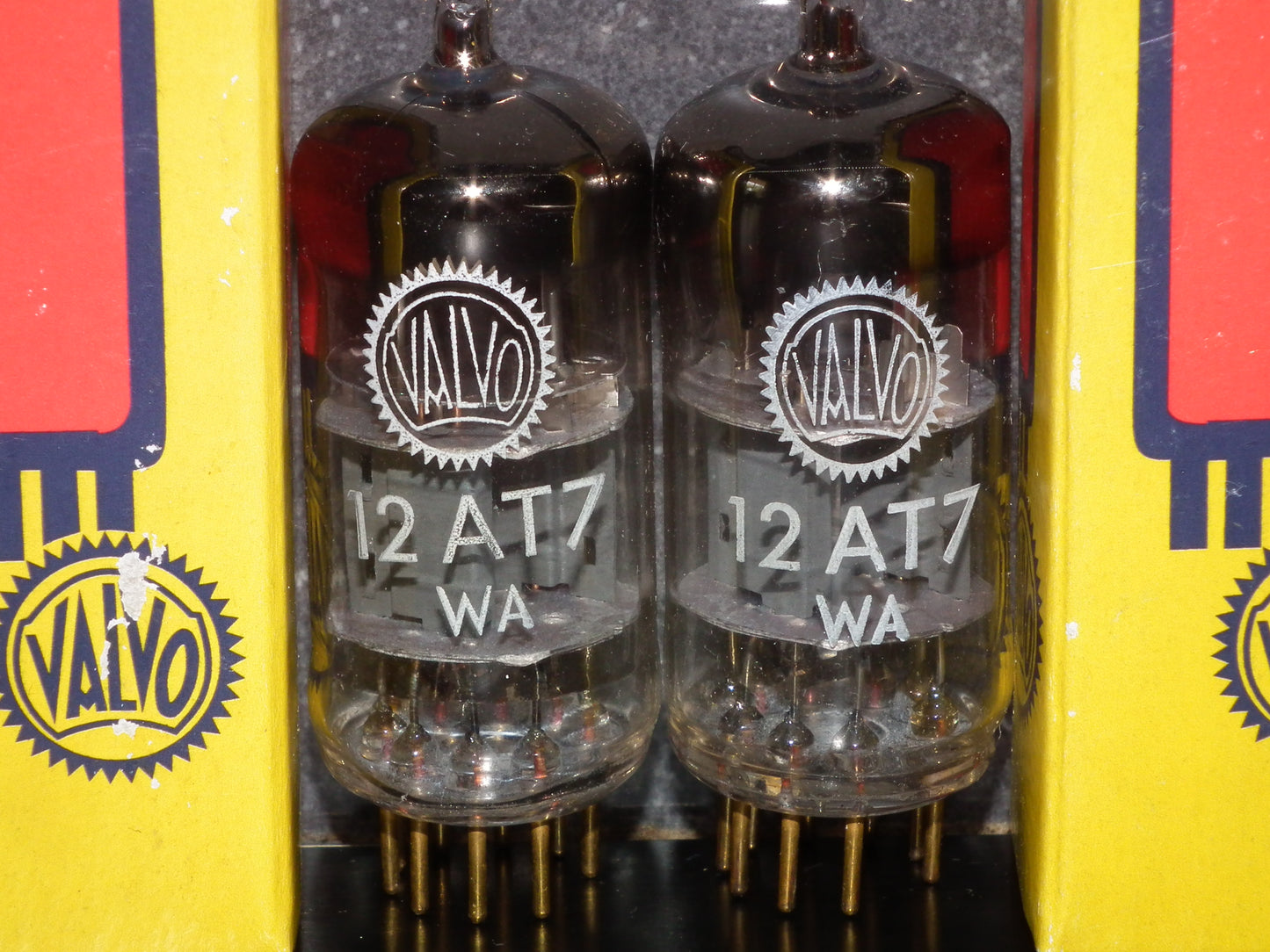 12AT7WA Valvo 6201 ECC81 NOS matched pair Pinched Waist Codes On Stem