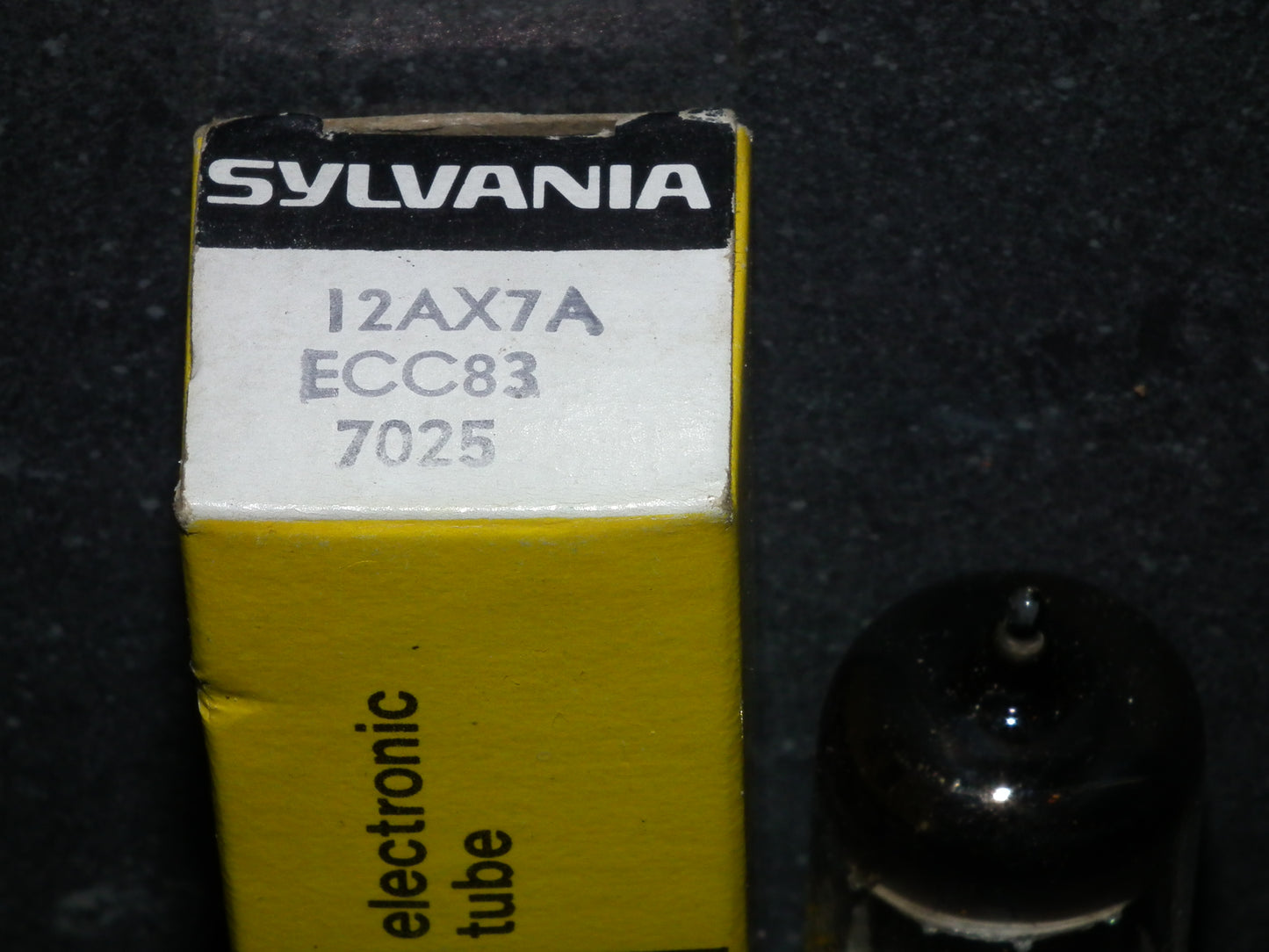 12AX7A Sylvania ECC83 7025 NOS NIB Long Anodes