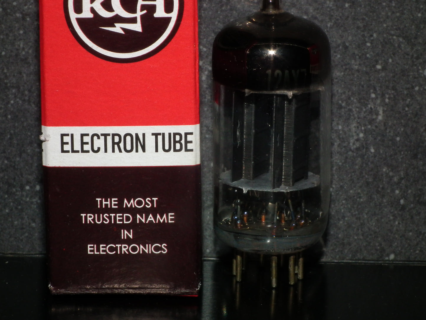 12AX7 RCA ECC83 Black Anodes Square Getter Used 120%