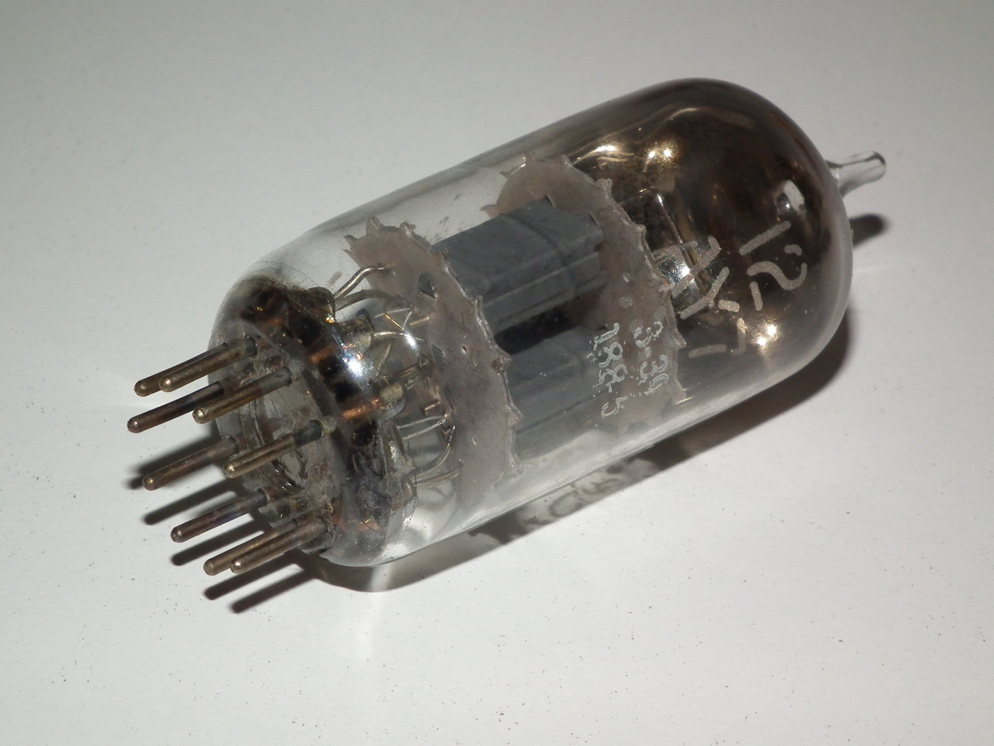 12AY7 General Electric NOS NIB balanced sections SQUARE GETTER 6072
