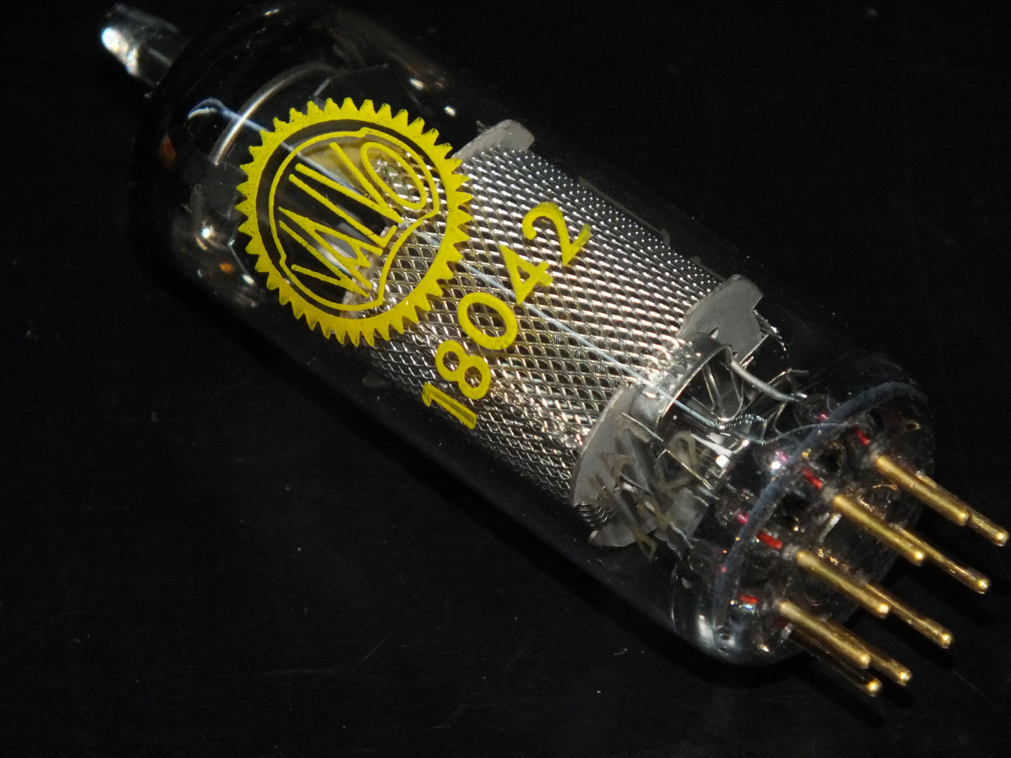 18042 Valvo NOS NIB LOW Noise Audio Pentode