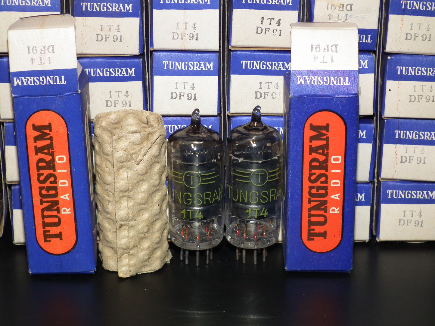1T4 DF91 Tungsram NOS Platinum matched pair RARE Old Type THICK GETTER 1956