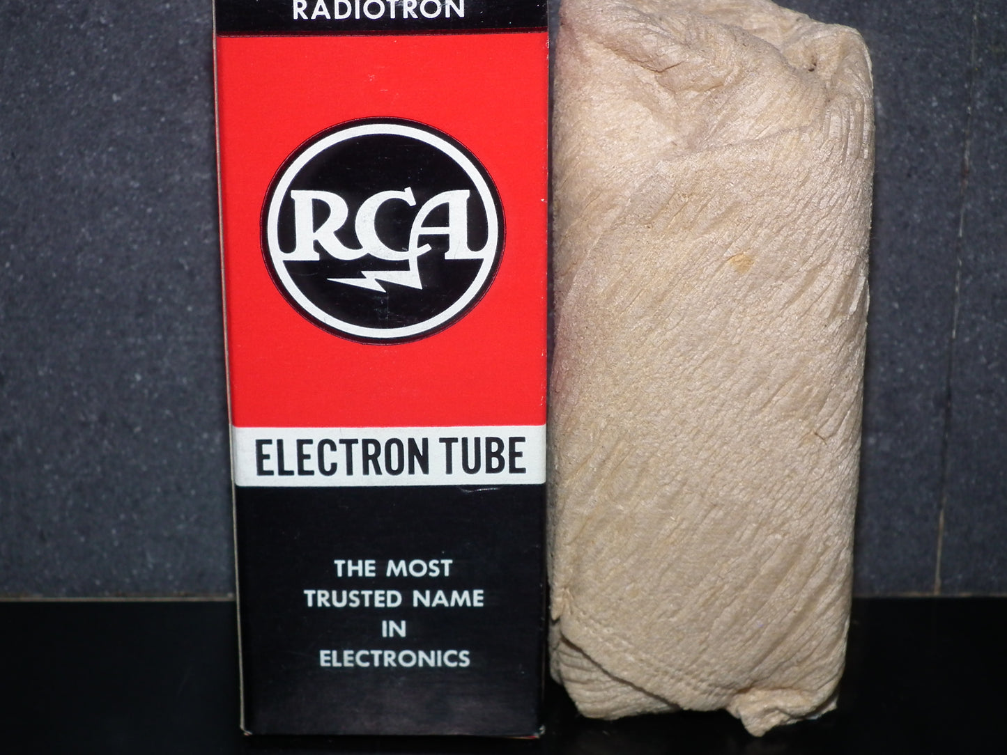 2C40 RCA NOS NIB transmitter tube HAM radio & professional broadcast