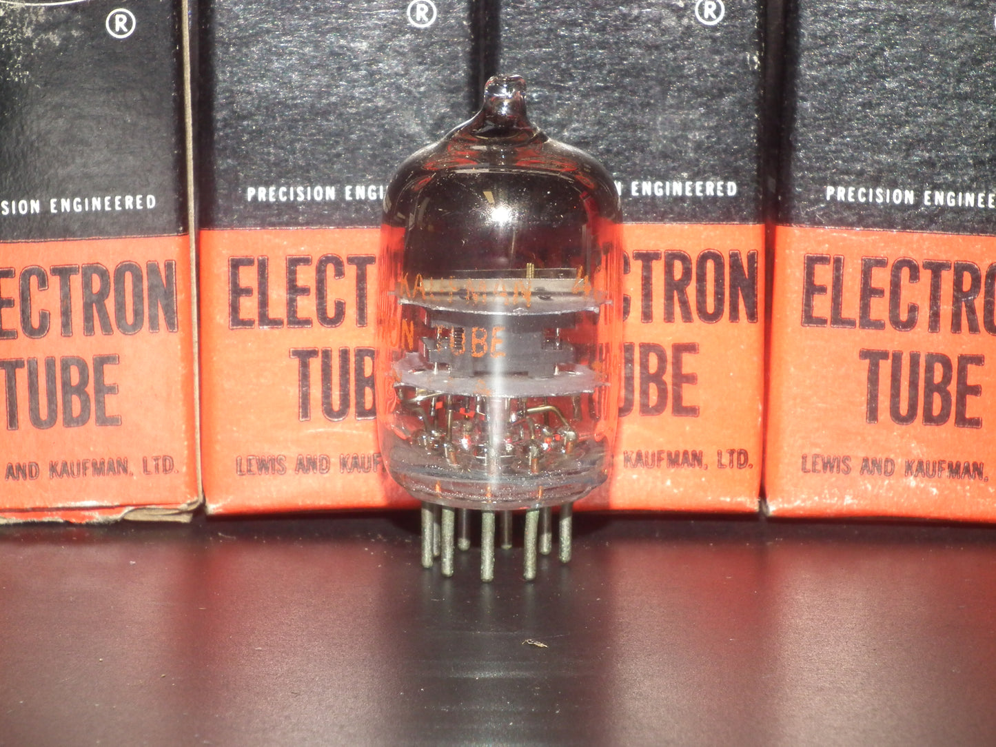404A Lewis & Kaufman Pentode 5847 NOS NIB