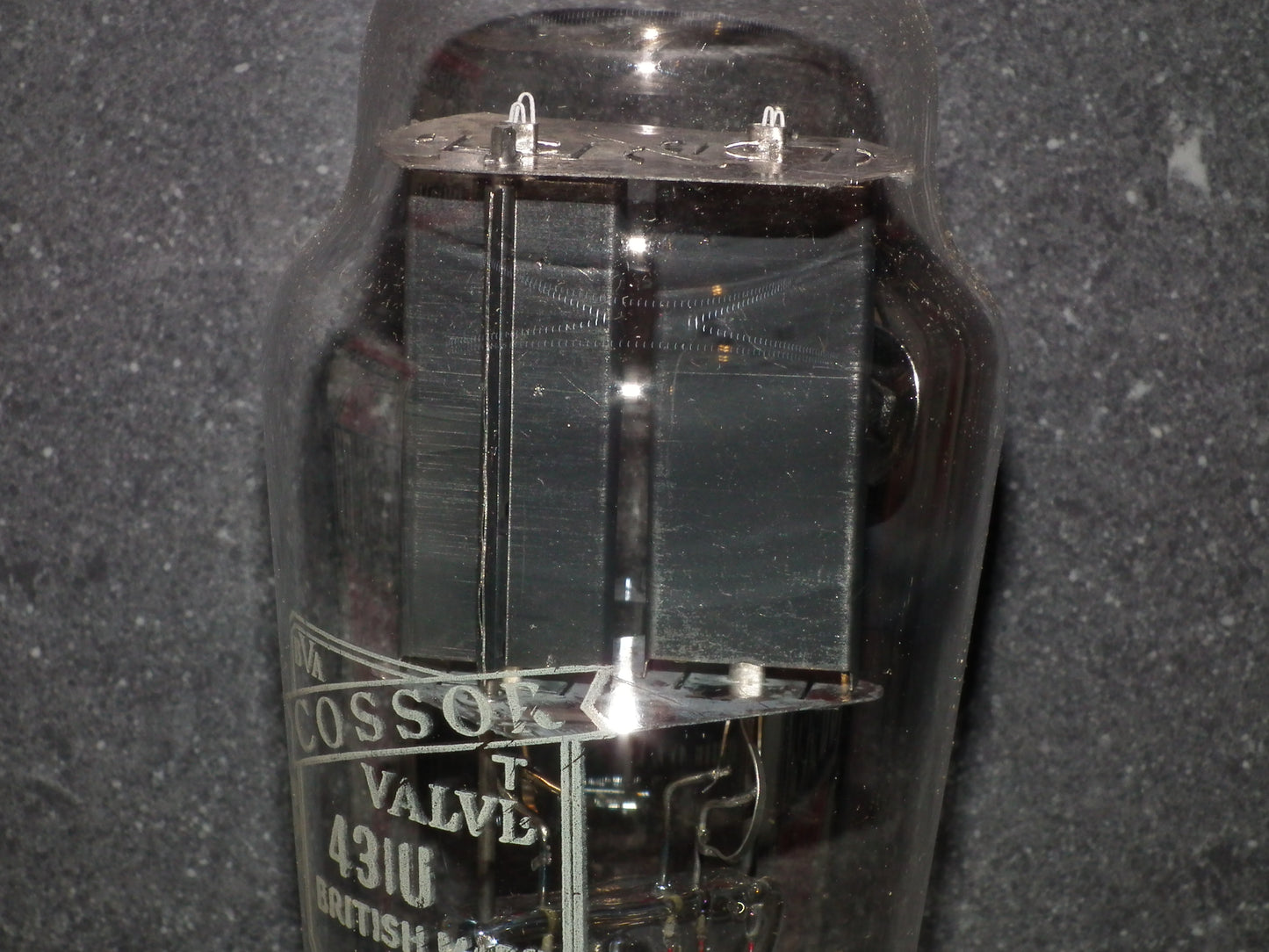 43IU Cossor 43-IU rectifier RARE Brown One Rib Base NOS NIB