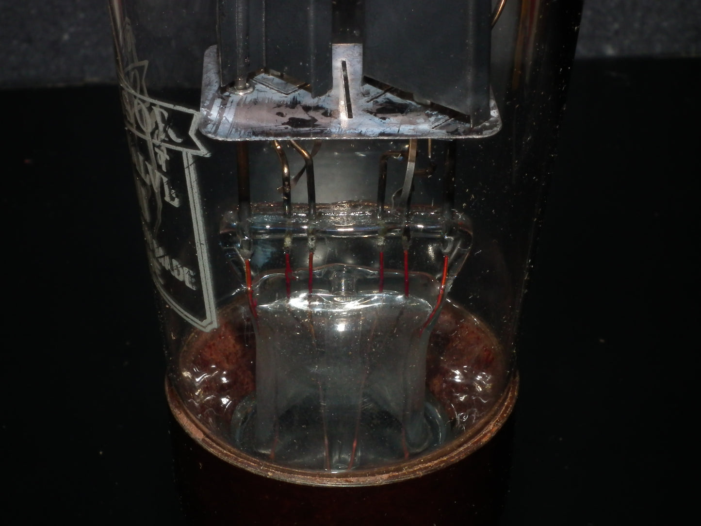 43IU Cossor 43-IU rectifier RARE Brown One Rib Base NOS NIB