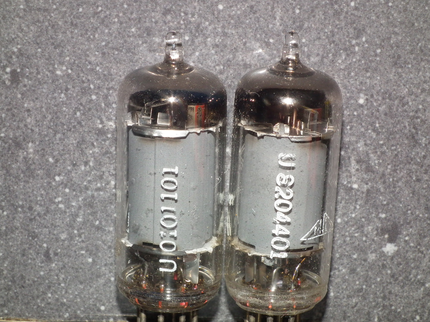 6AU6WA Telefunken <> EF94 RARE Square Getter Sony C800G