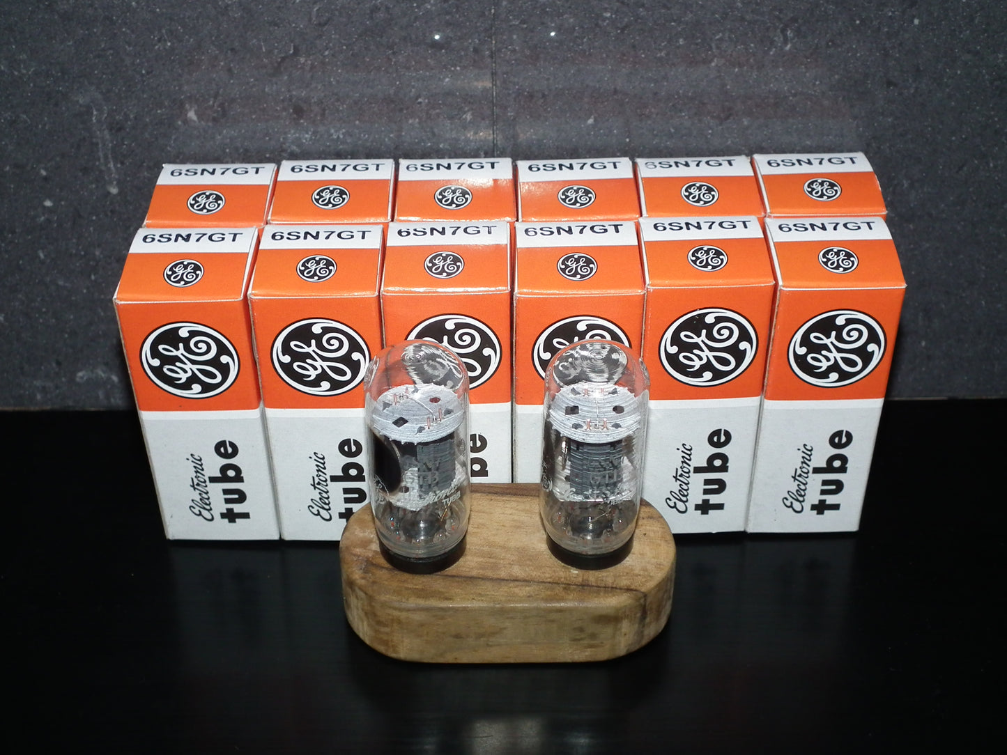 Matched Pair (2 tubes) 6SN7GTB General Electric NOS NIB Coin Base