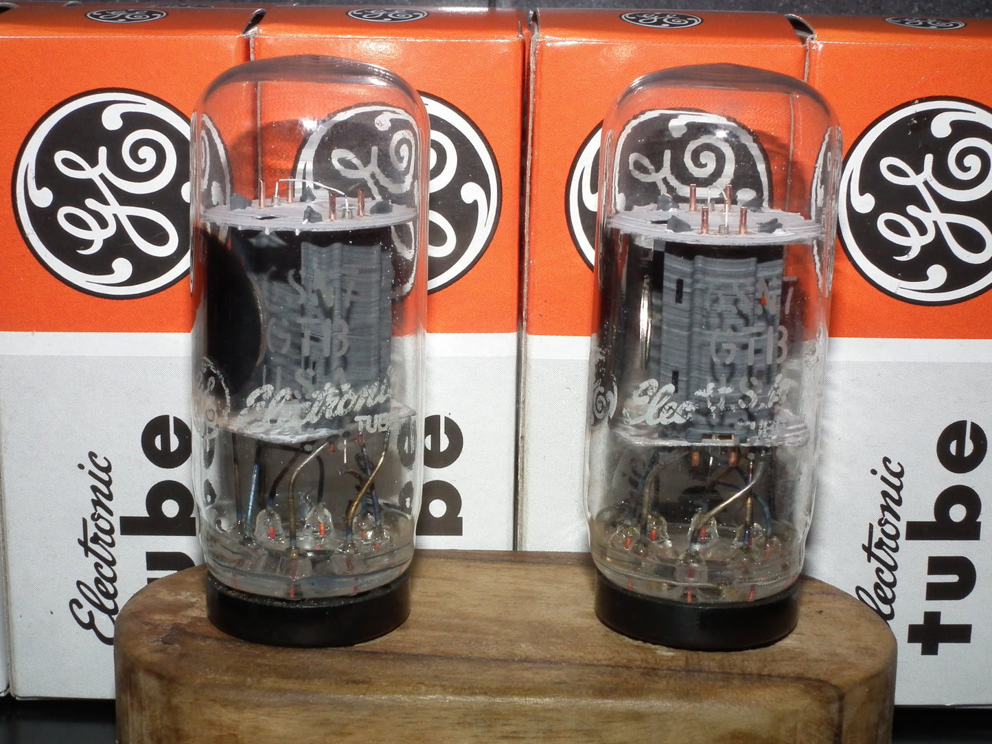 Matched Pair (2 tubes) 6SN7GTB General Electric NOS NIB Coin Base