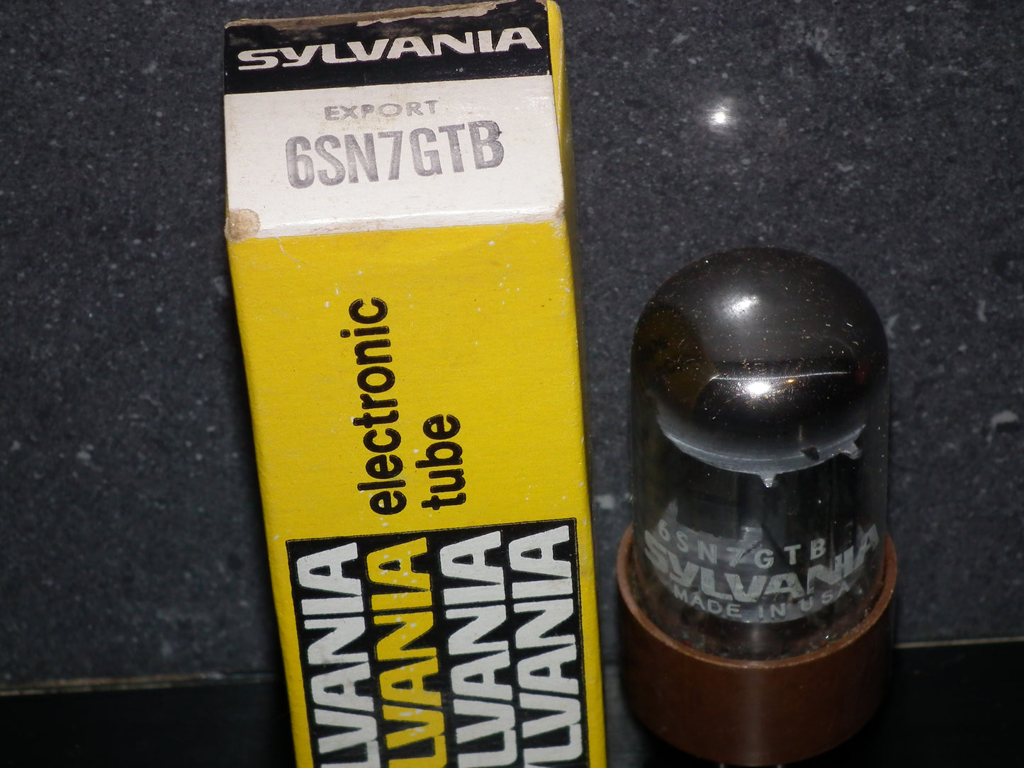 One 6SN7GTB Sylvania (1 pc) NOS NIB Tested Balanced Brown Base