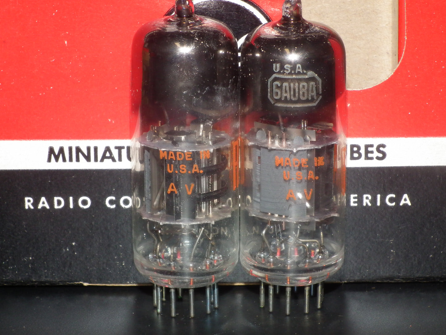 6AU8A RCA NOS in old type original box