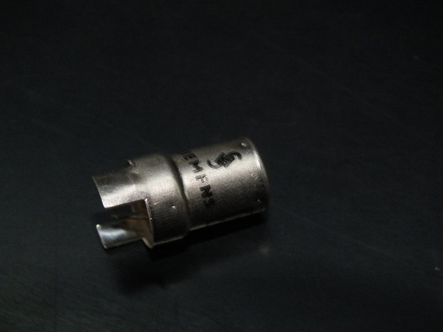 7586 Siemens Nuvistor Hum and microphonics tested AKG C12A Microphone