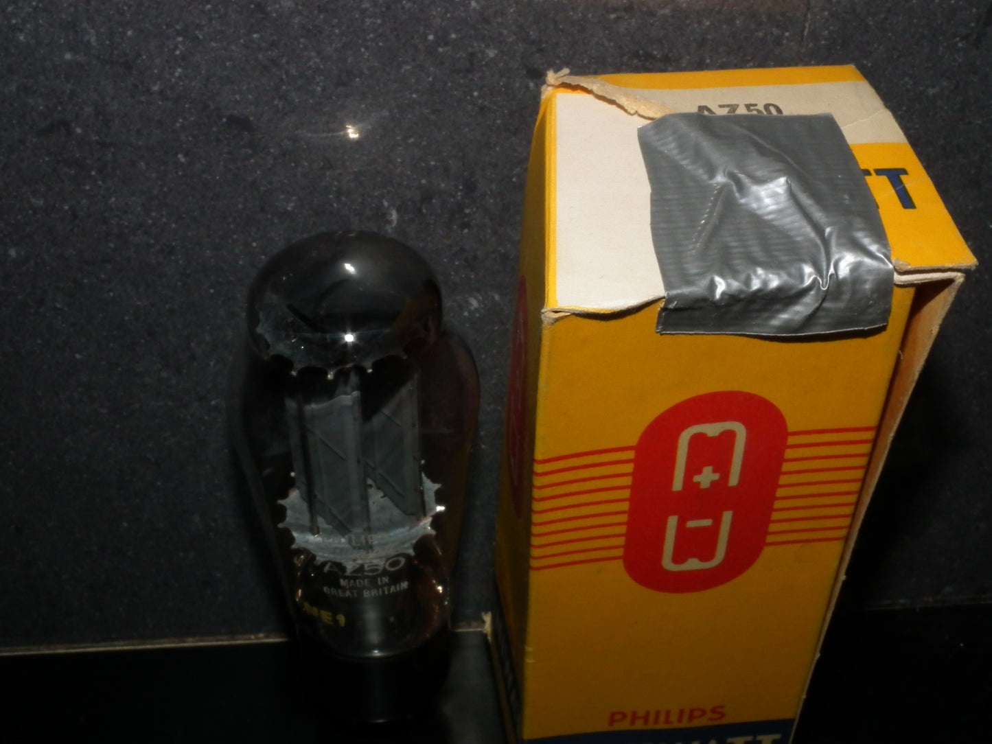 AZ50 Mullard Philips rectifier Square Getter