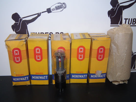 AZ50 Mullard Philips rectifier NOS NIB, dual OO getter, Blackburn 1963