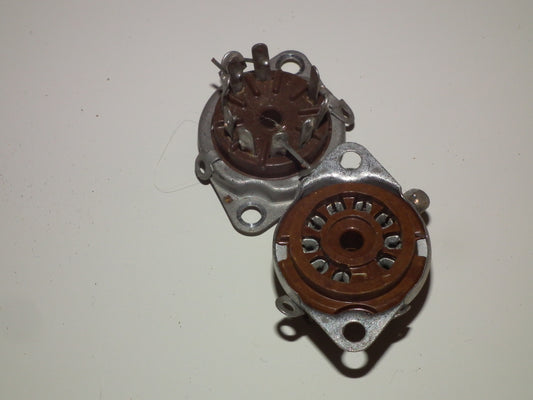 Genuine Chinch Noval Bakelite Socket Hi Quality EL84 ECC83 E88CC (2 pcs)