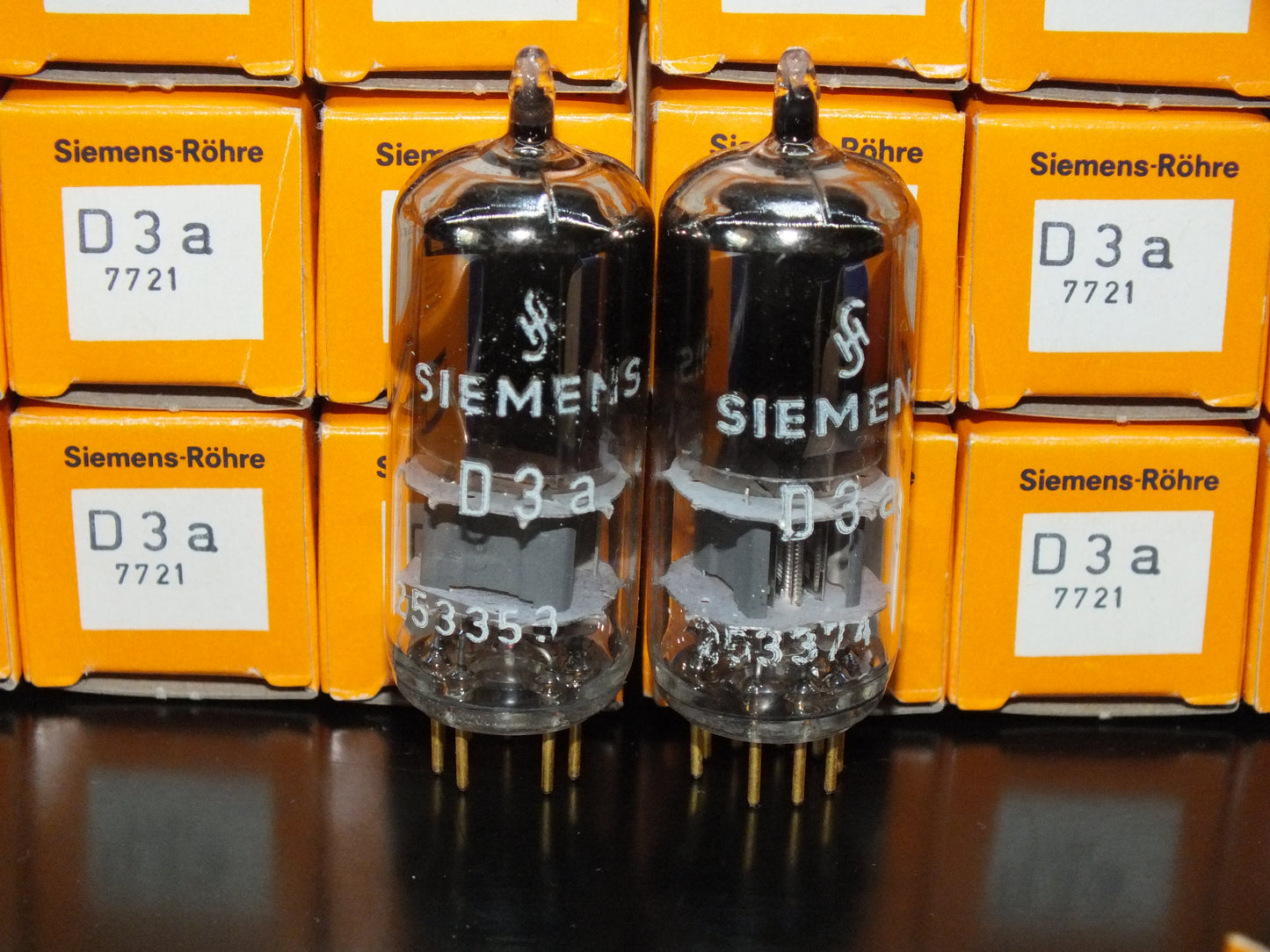 Platinum Matched Pair D3a Siemens 7721 NOS NIB Gold pins