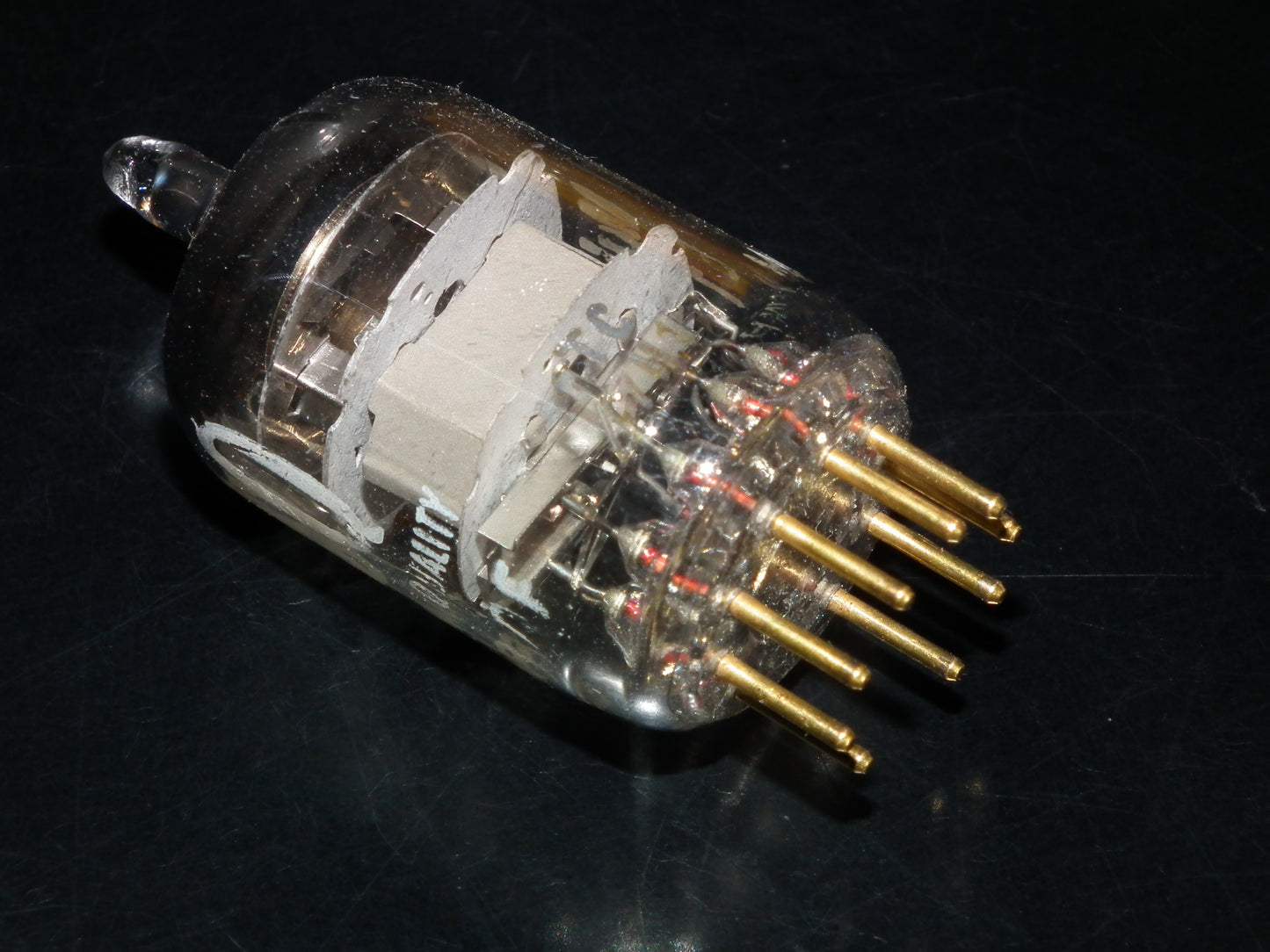 Mullard E180F 6688 6J9P NOS NIB Gold pin Heerlen Tube plant, made back in 60s