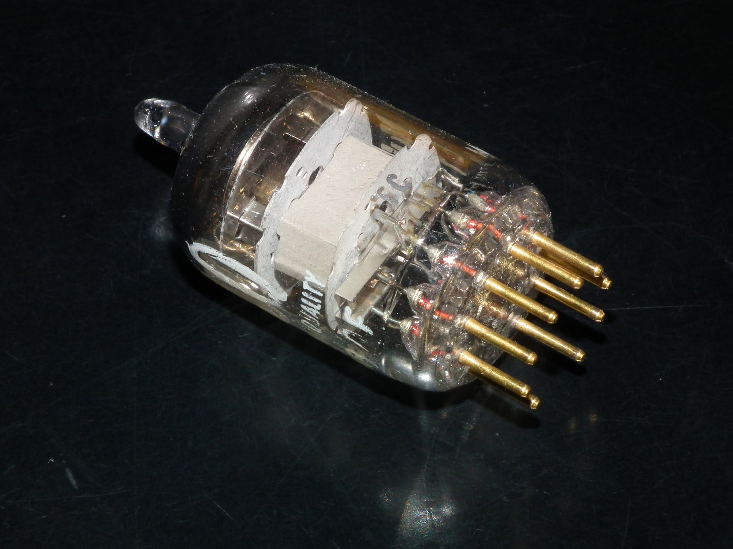 Mullard E180F 6688 6J9P NOS NIB Gold pin Heerlen Tube plant, made back in 60s