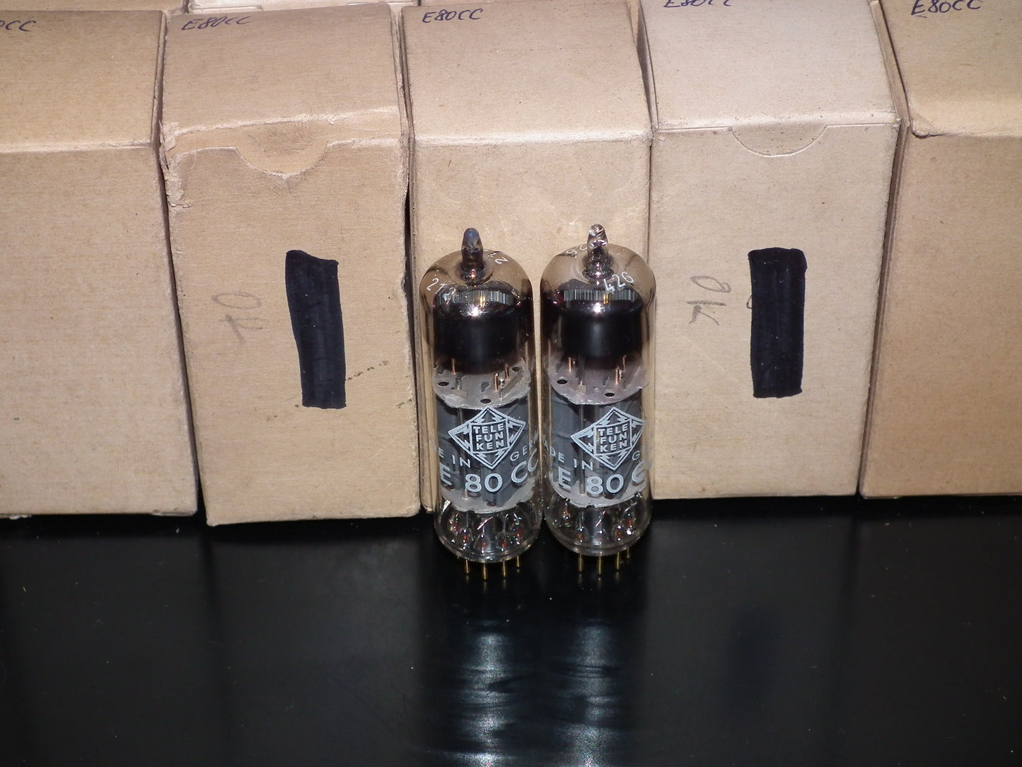 Telefunken E80CC 6085 Platinum Matched pair NOS Holland Heerlen 1964